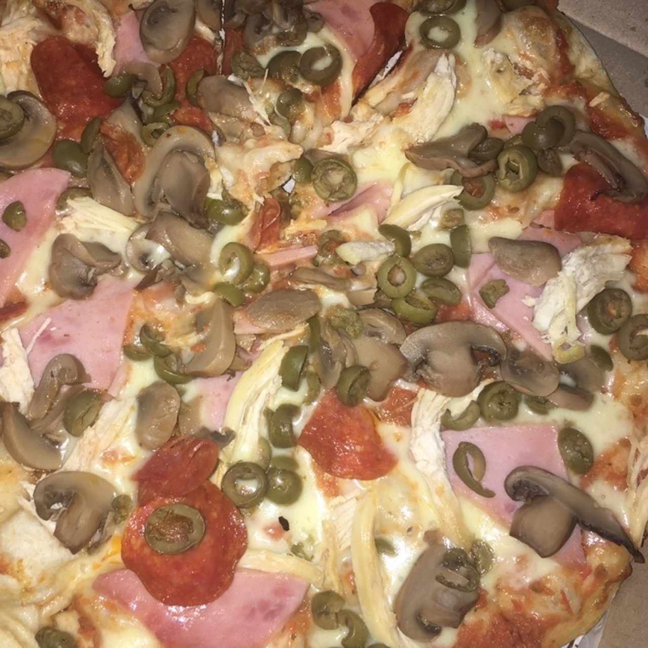 pizza grande de combinación