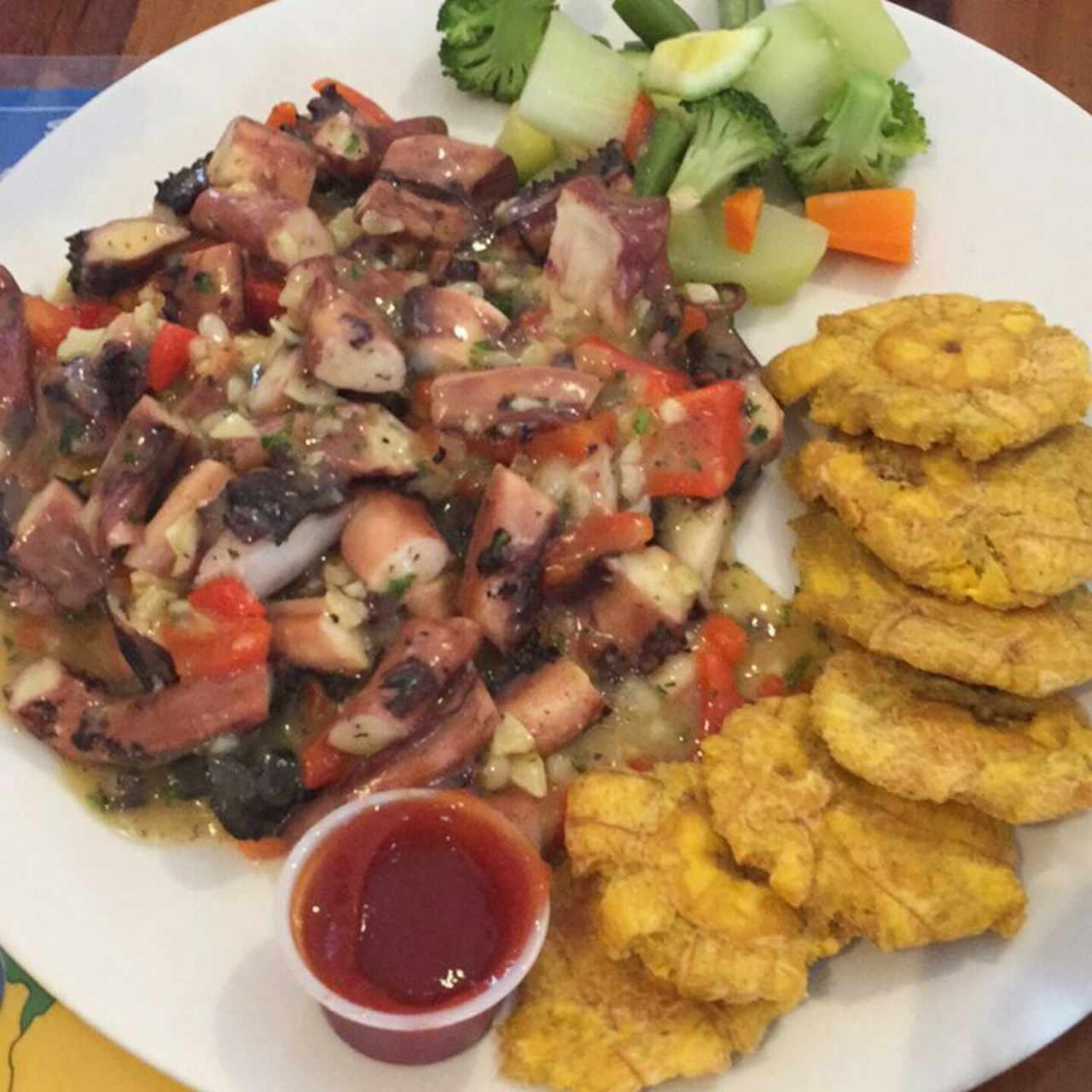 Pulpo con patacones