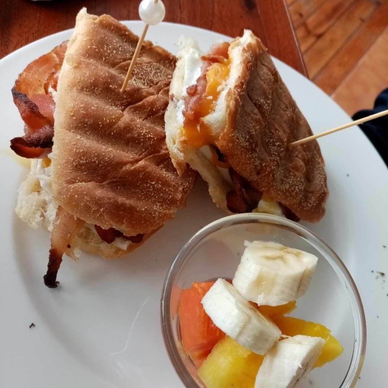 Sandwich de balcón y huevo