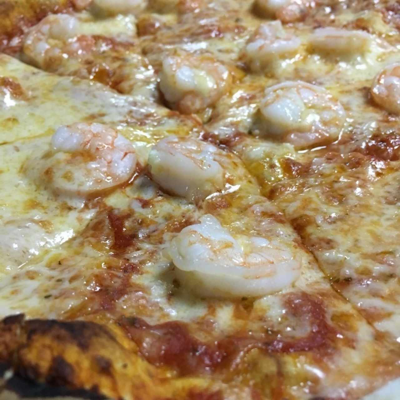 Pizza con camarones