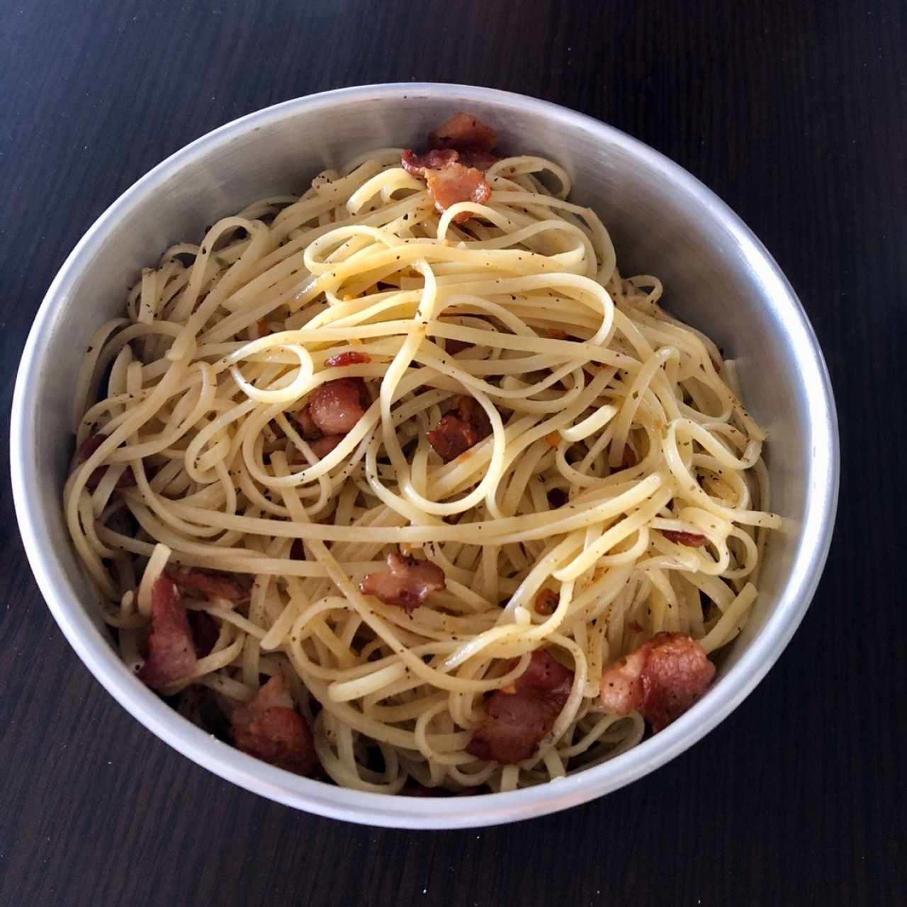 Linguini aglio e olio con Bacon