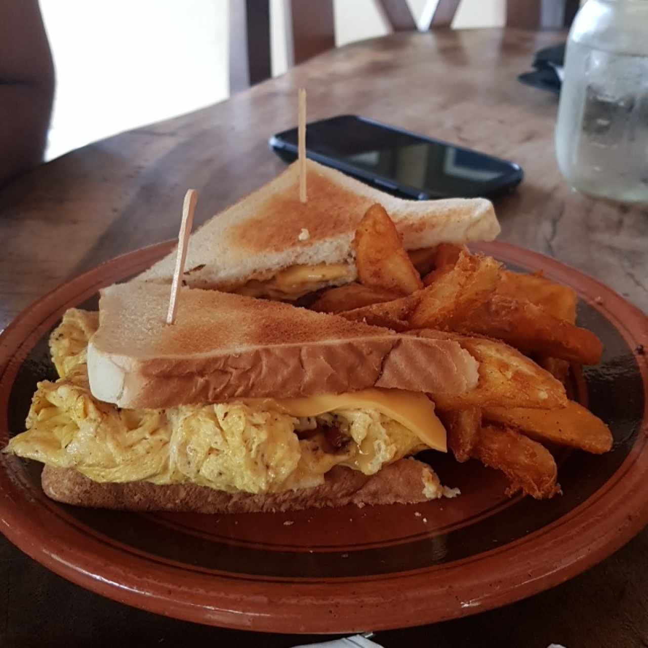 breakfast sandwich