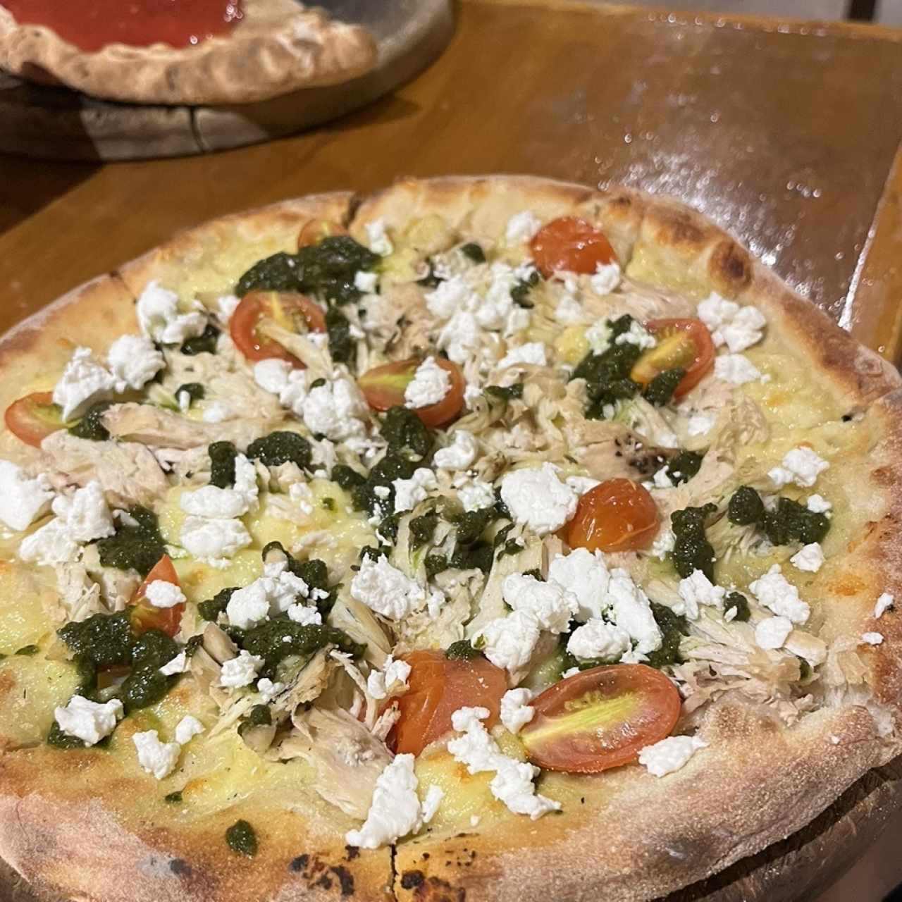 Pizza Napoletana - Pollo & Pesto