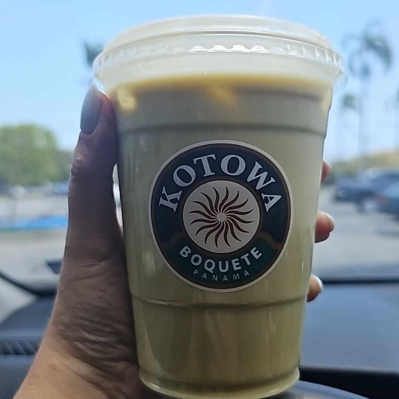 iced matcha latte
