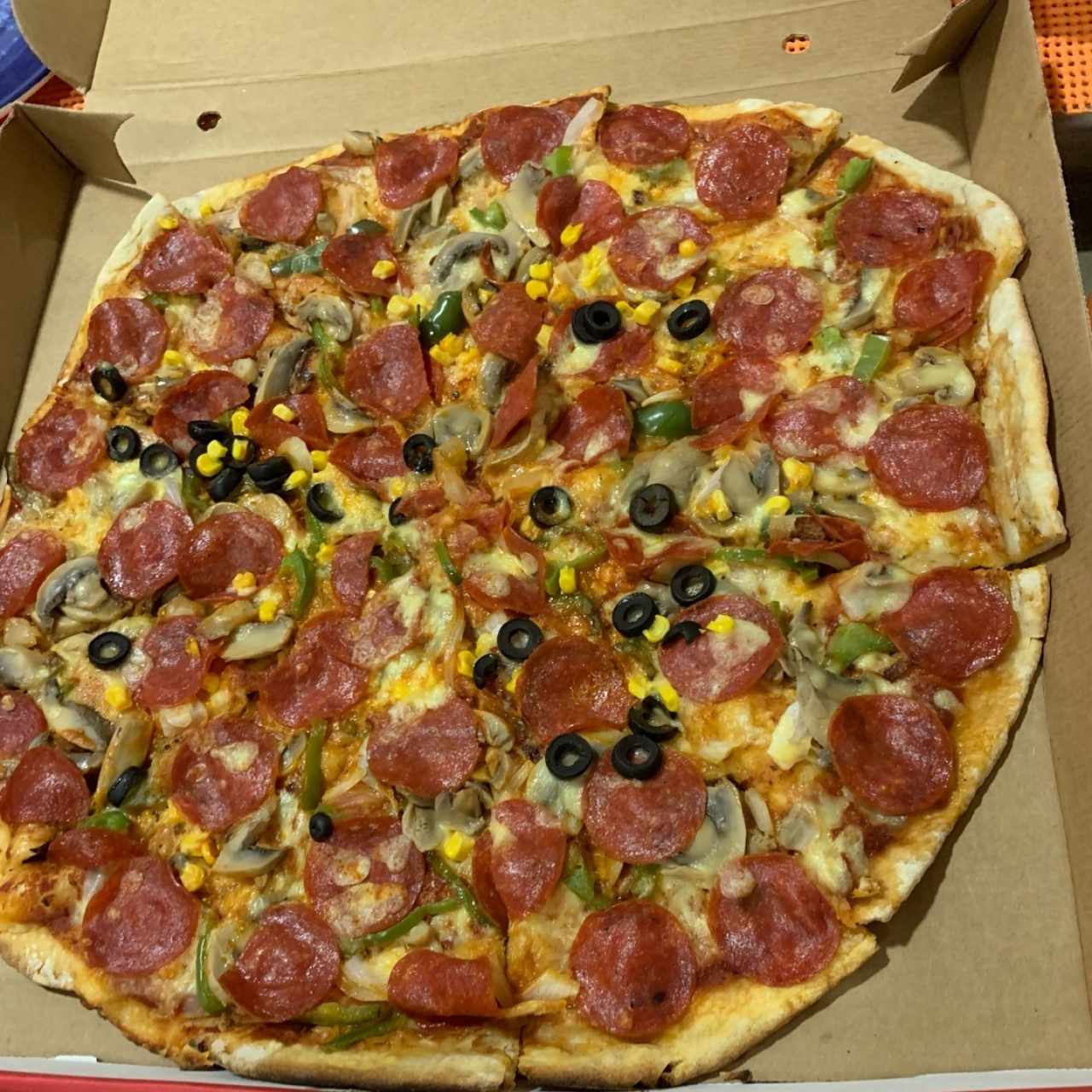 Pizza de Combinación, tamaño familiar