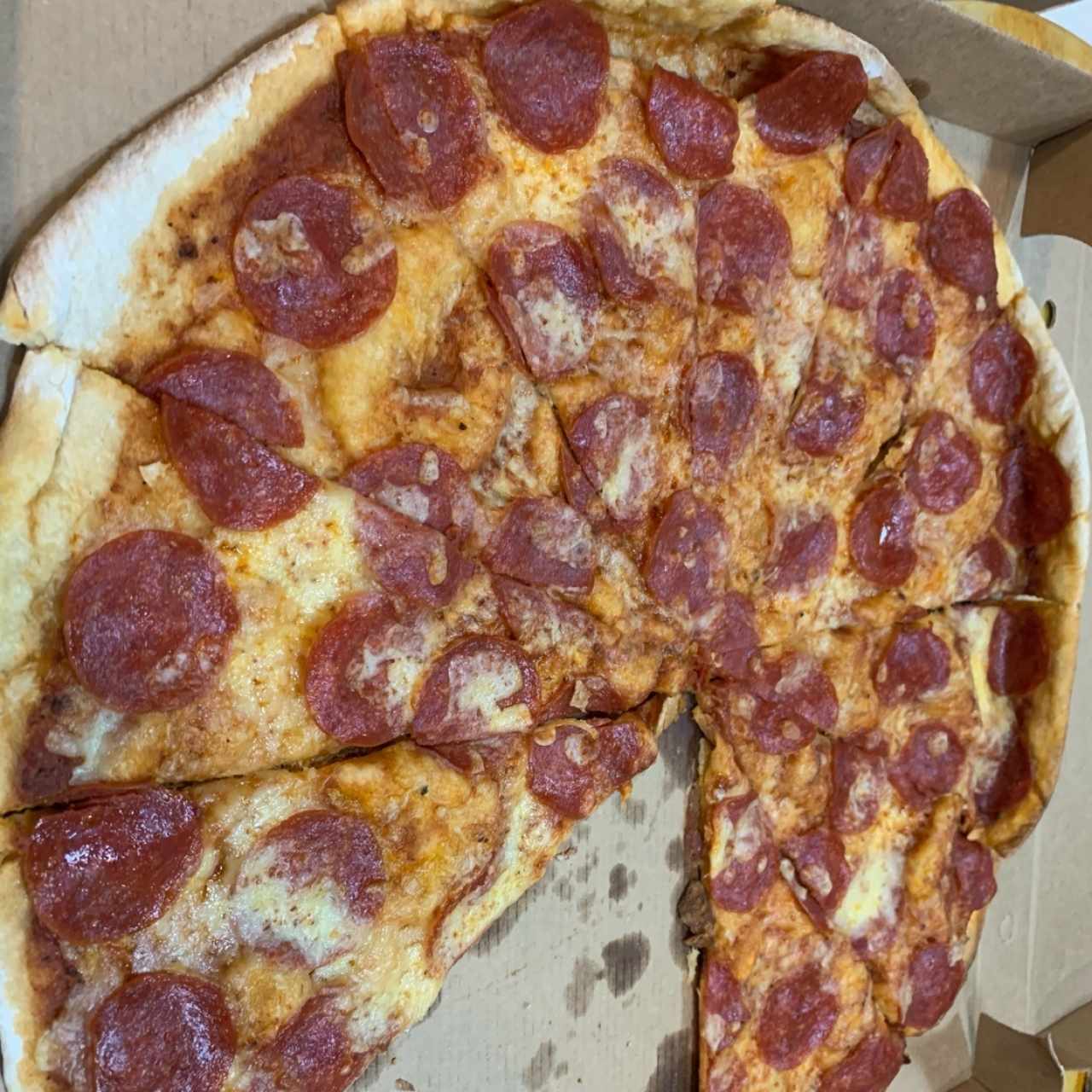 Pizza de Pepperoni, tamaño familiar