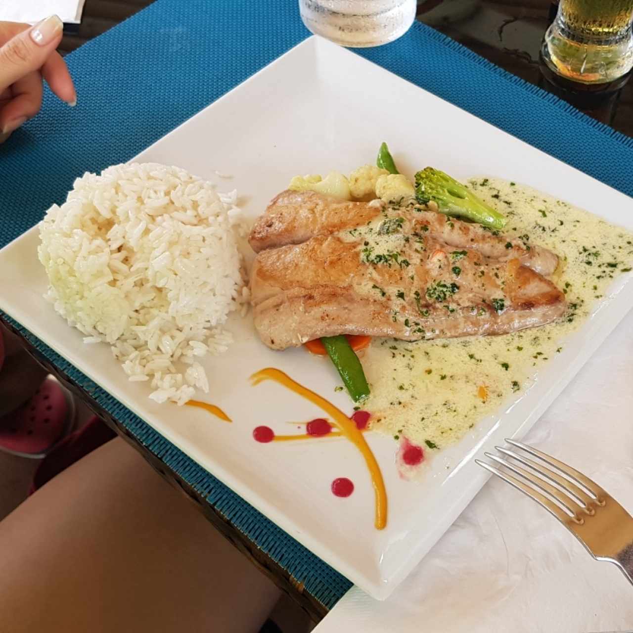 Dorado Fish con Salsa del Chef - $18.90