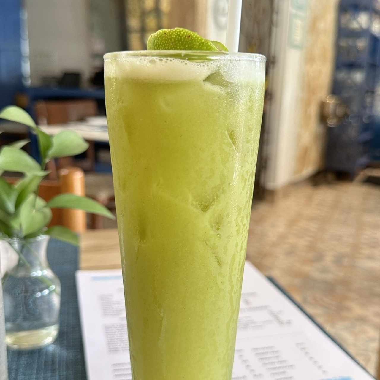 Limonada con hierbabuena