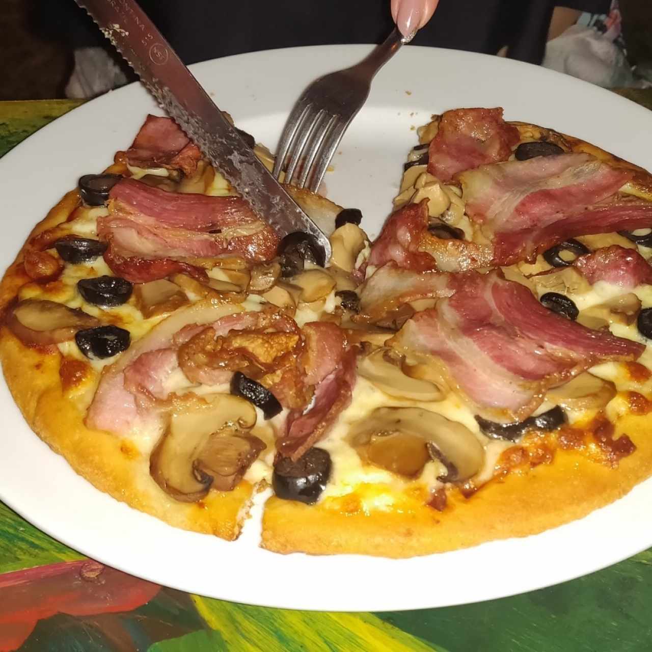 Pizza Combinación con Aceitunas