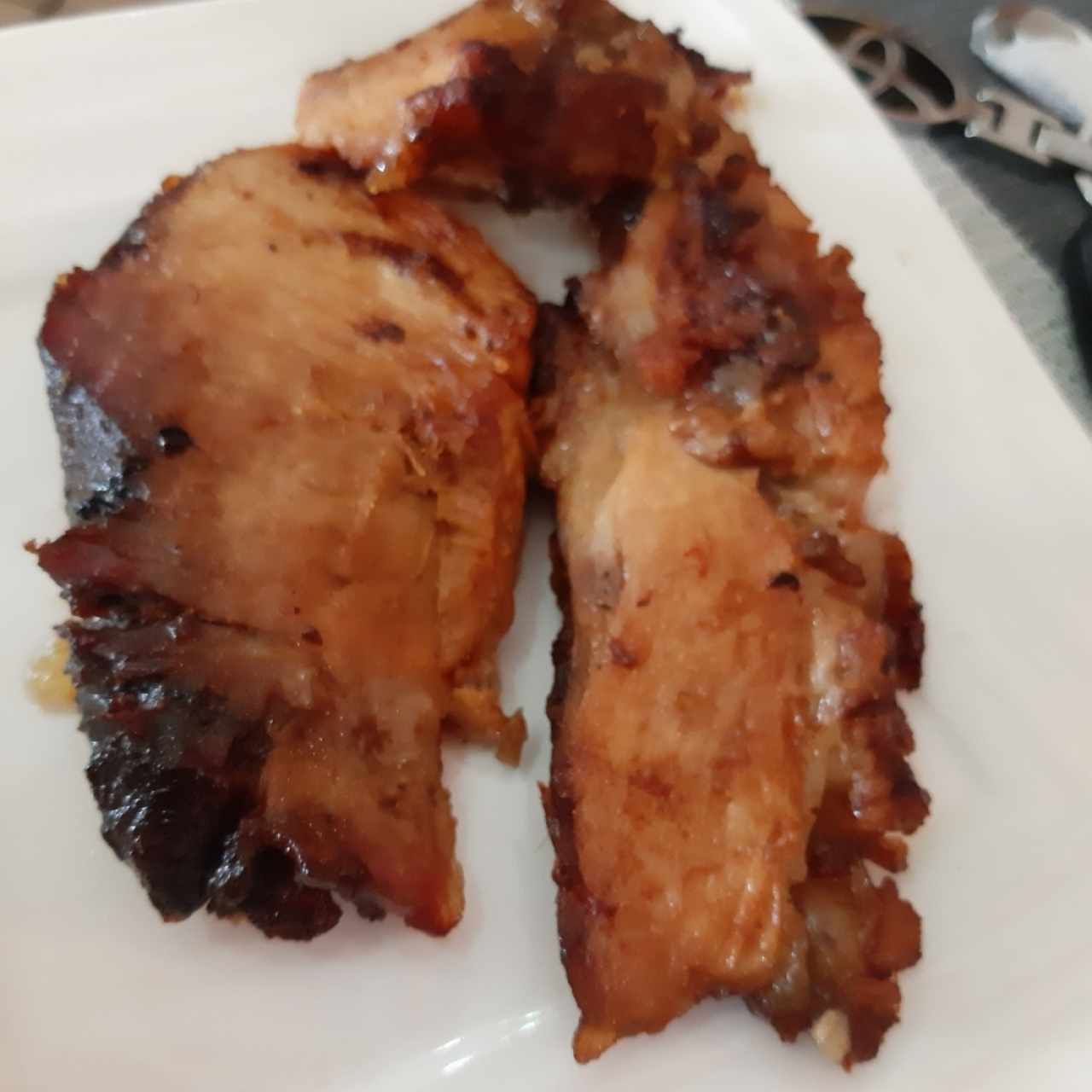 porción de pernil
