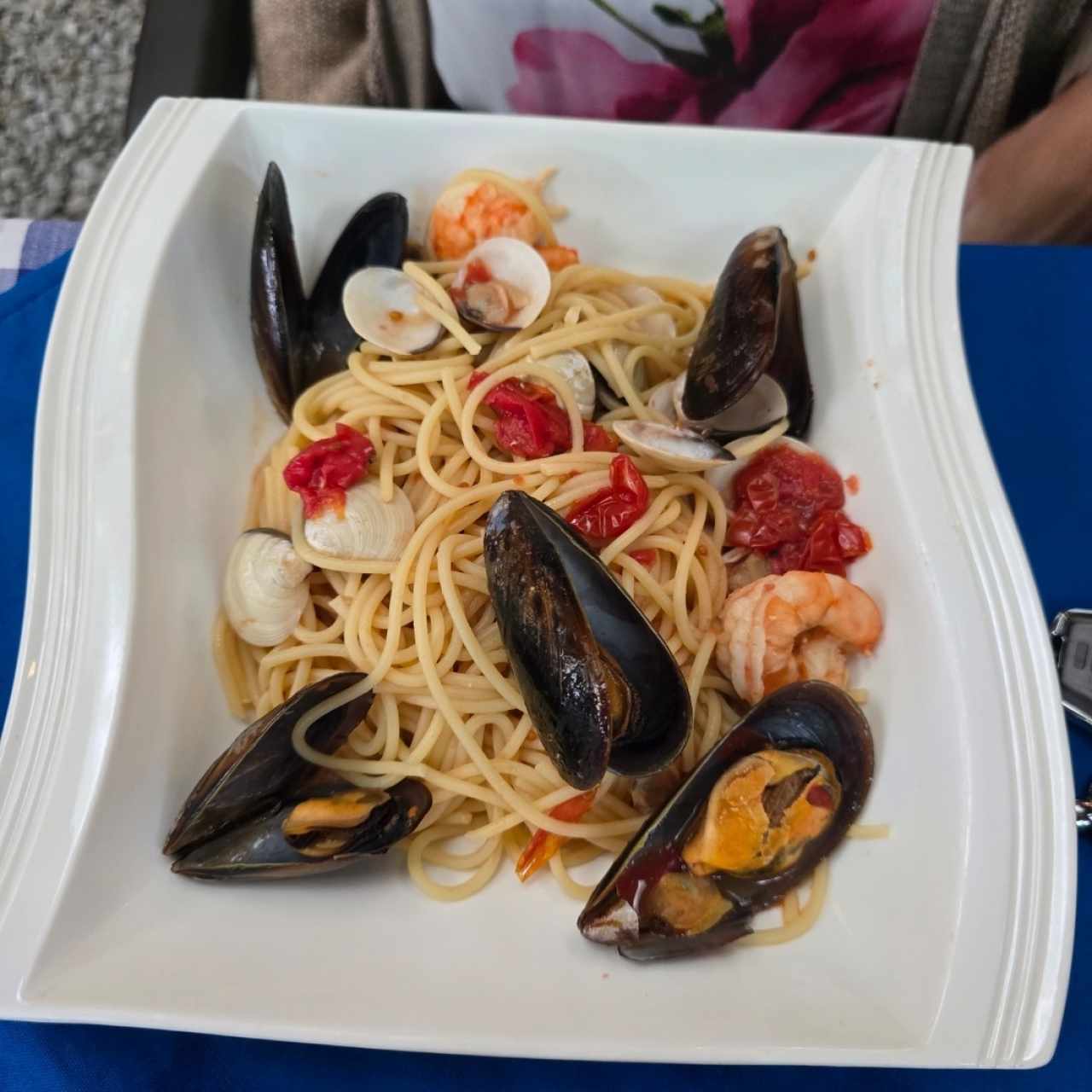 PASTAS NUEVAS - SPAGHETTI AL SCOGLIO