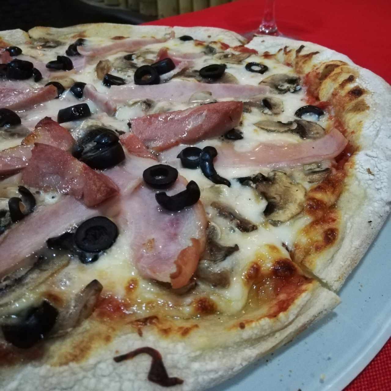 Pizza Divina Commedia