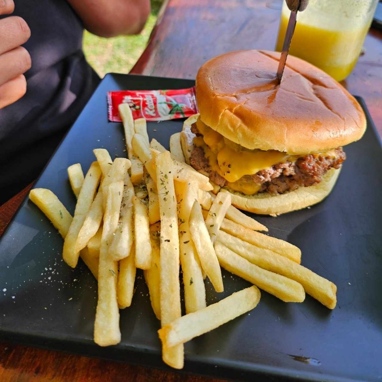 Paya Burger 
