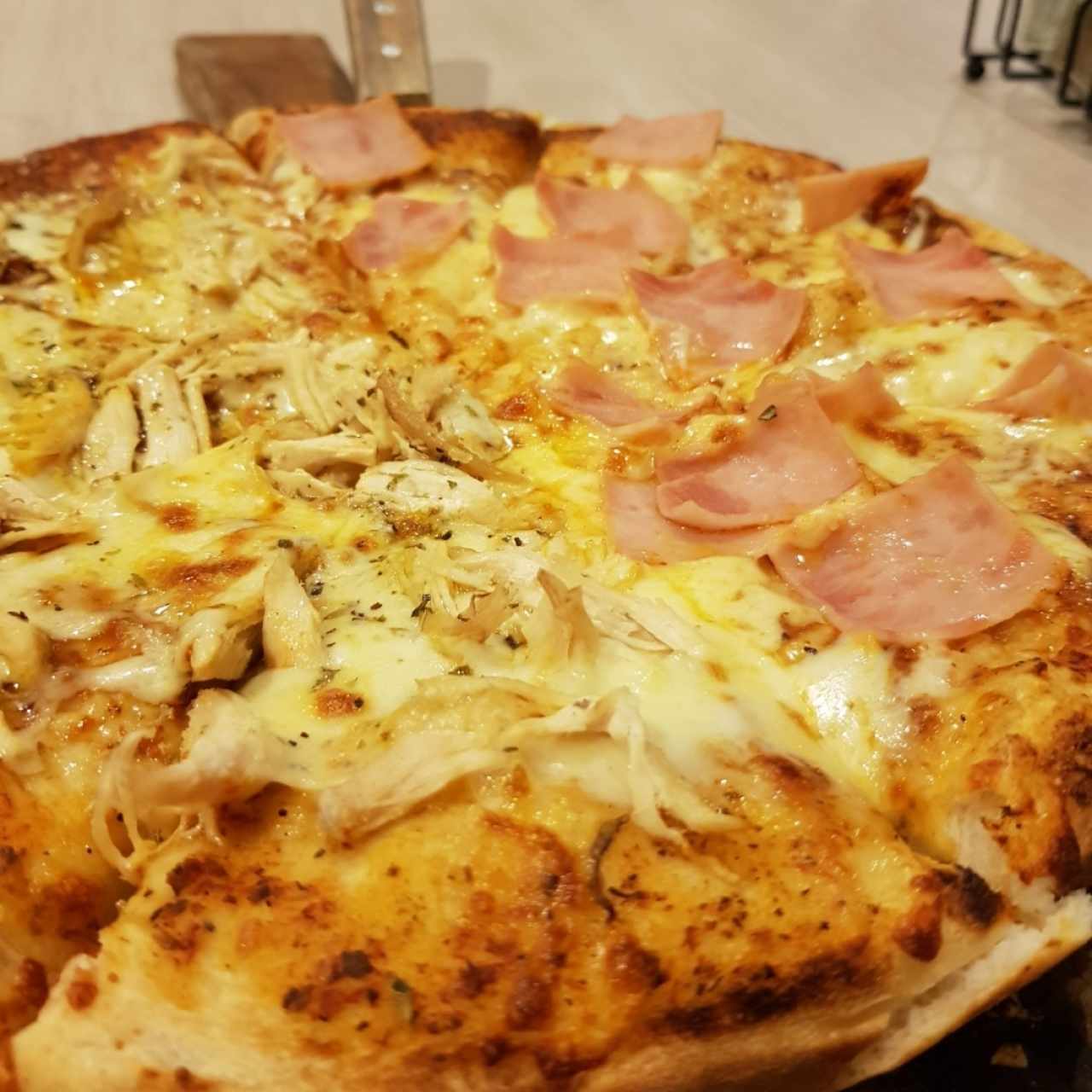pizza pollo y jamon
