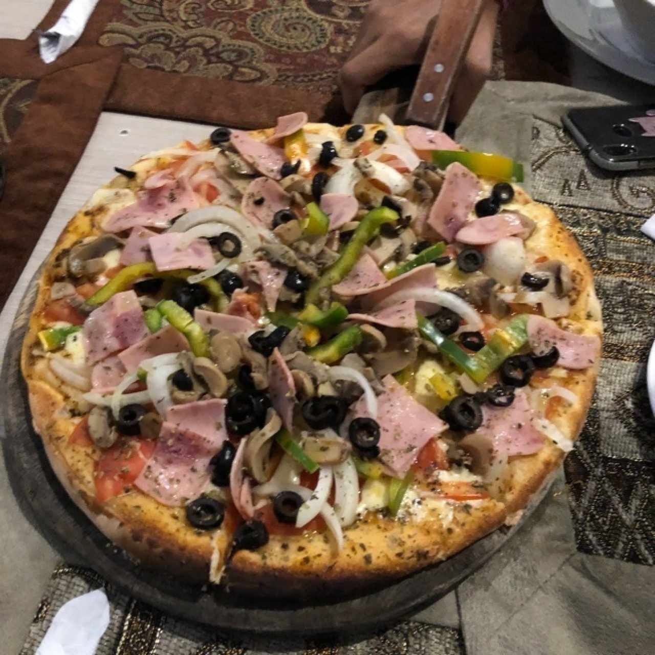 pizza vegetariana con jamon