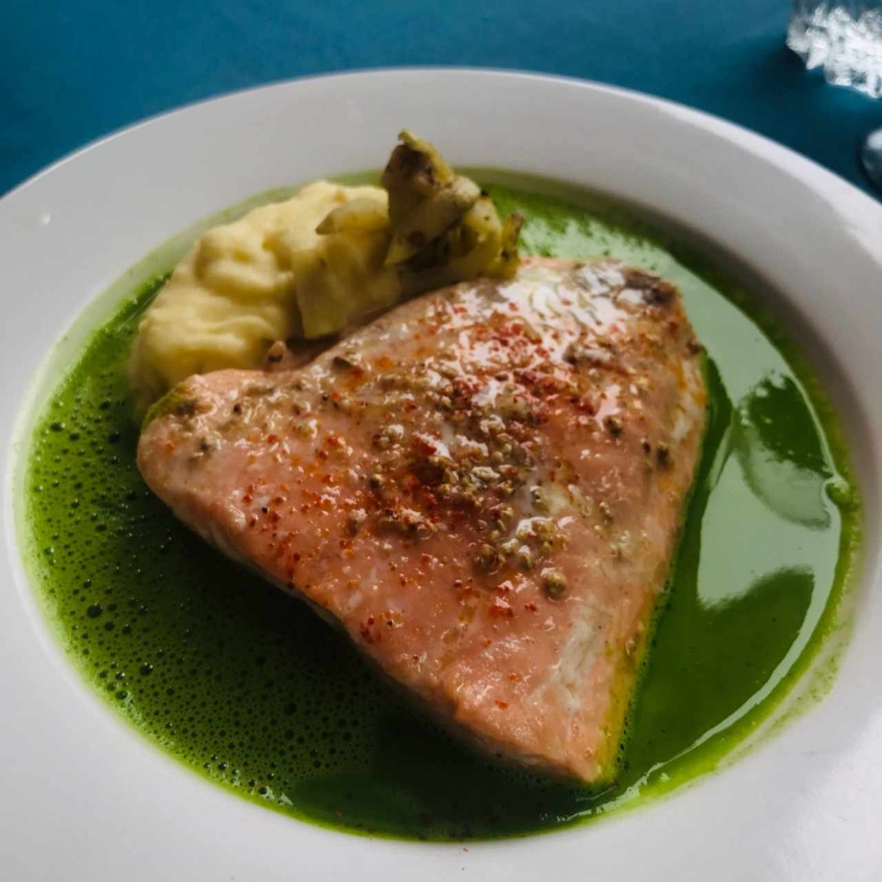 salmon en salsa verde 