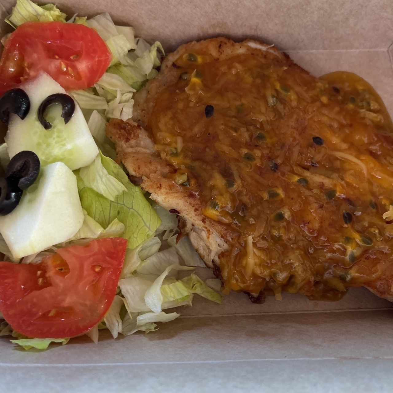 Filete de pescado en salsa maracuya
