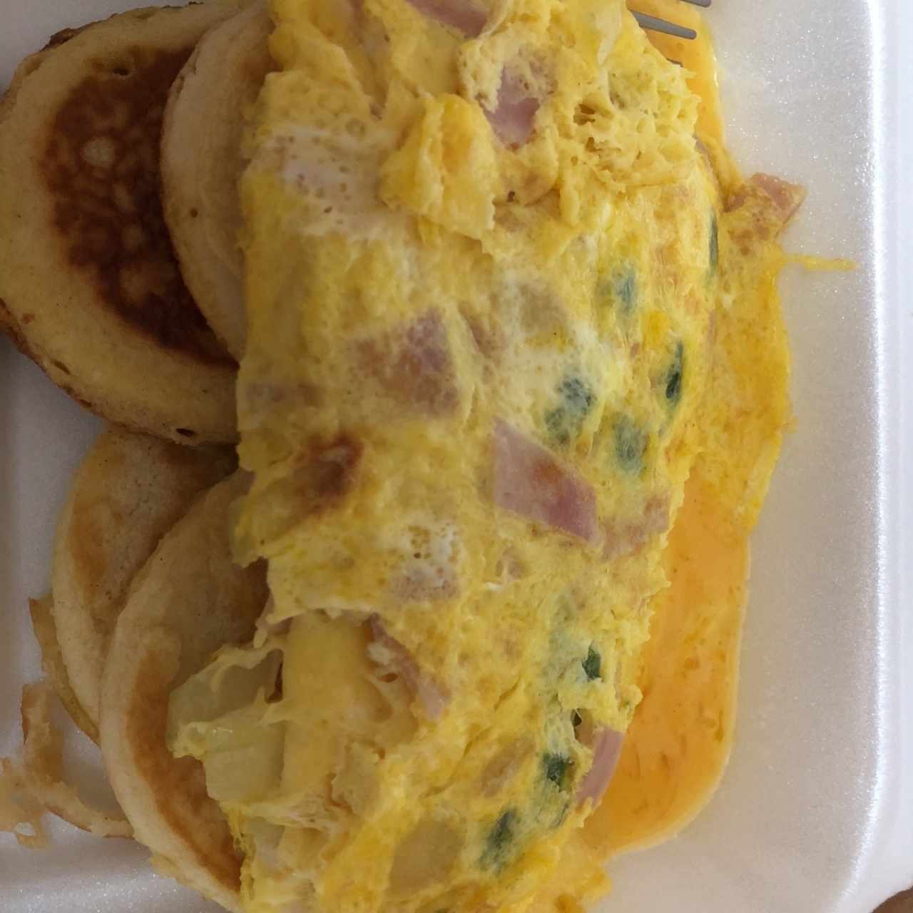 Omelet con pancakes 