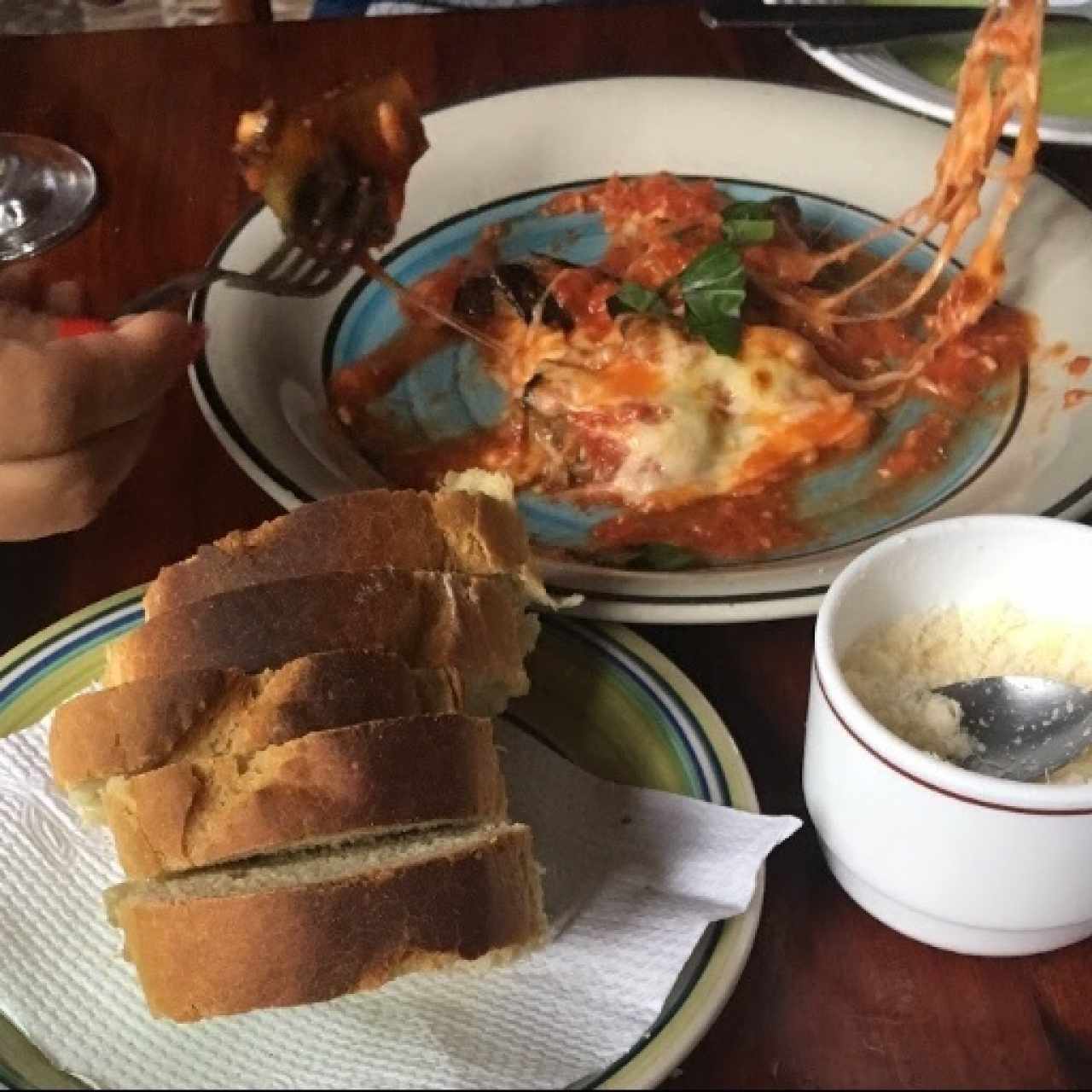 Lasaña de Vegetales y Pan de la Casa 