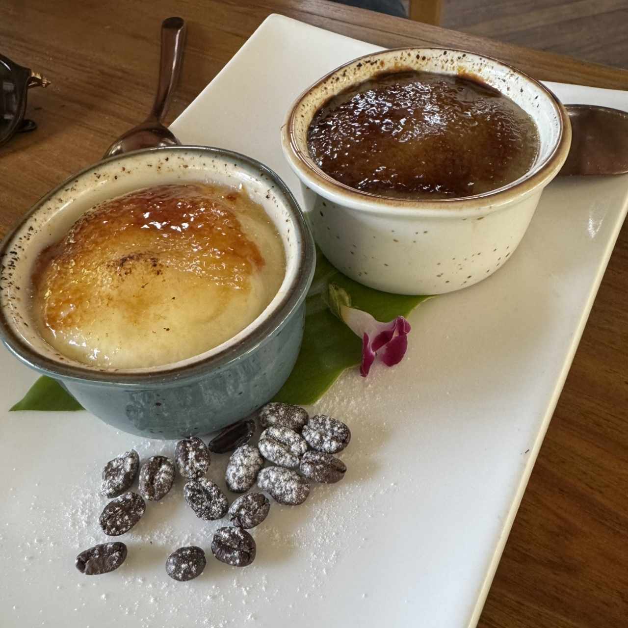 DÚO DE CRÉME BRULÉE