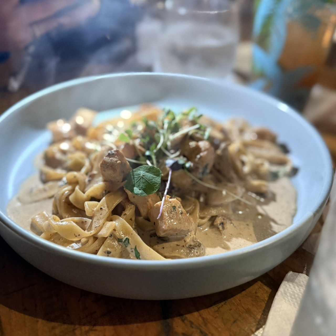 Fettuccine De Pollo Trufado