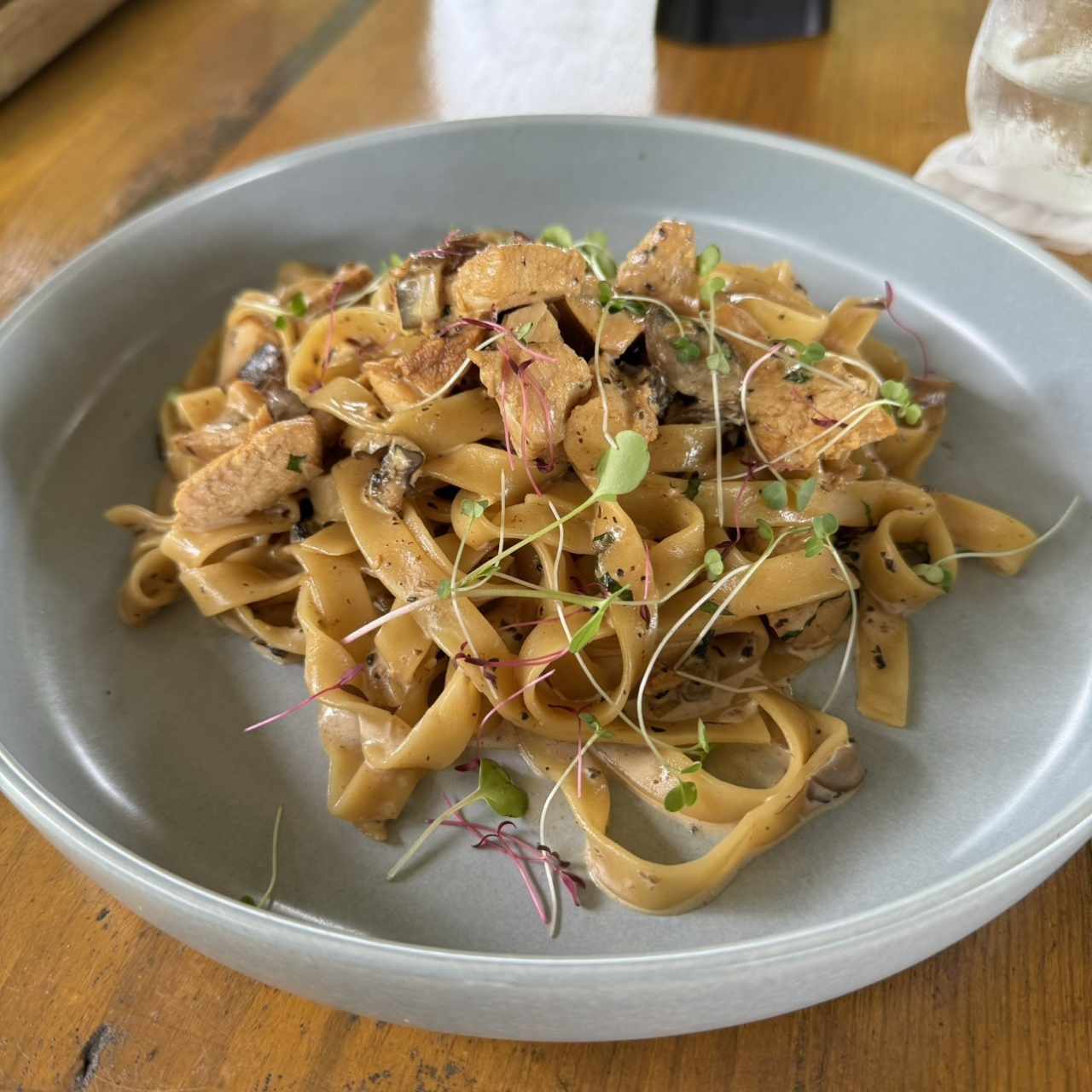 Fettuccine De Pollo Trufado