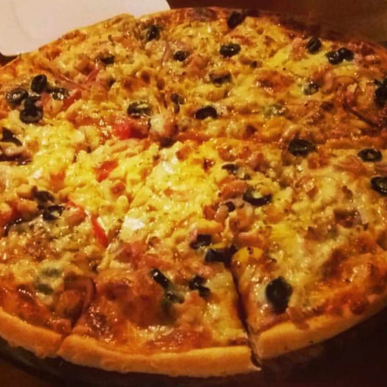 pizza boqueteña