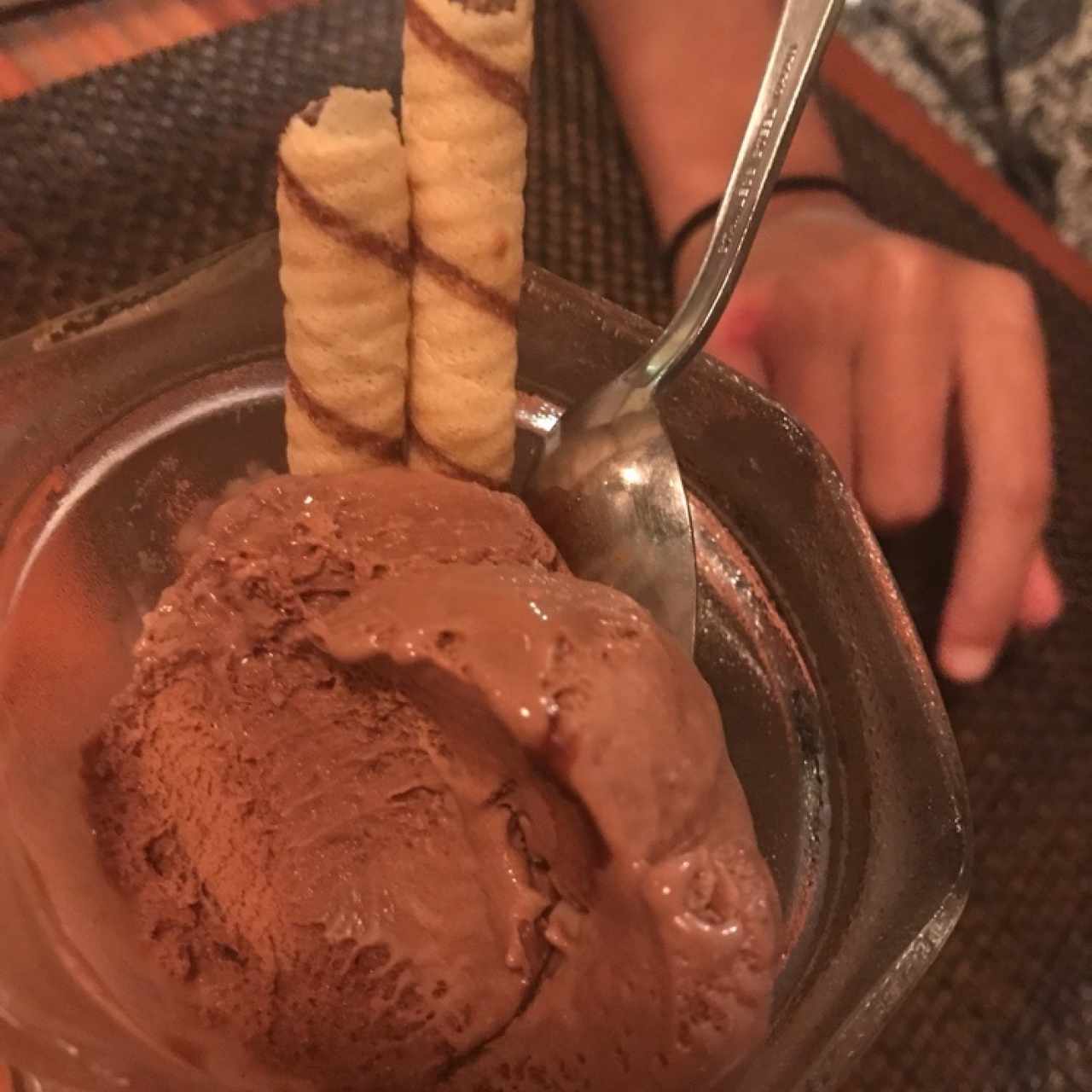 helado de chocolate