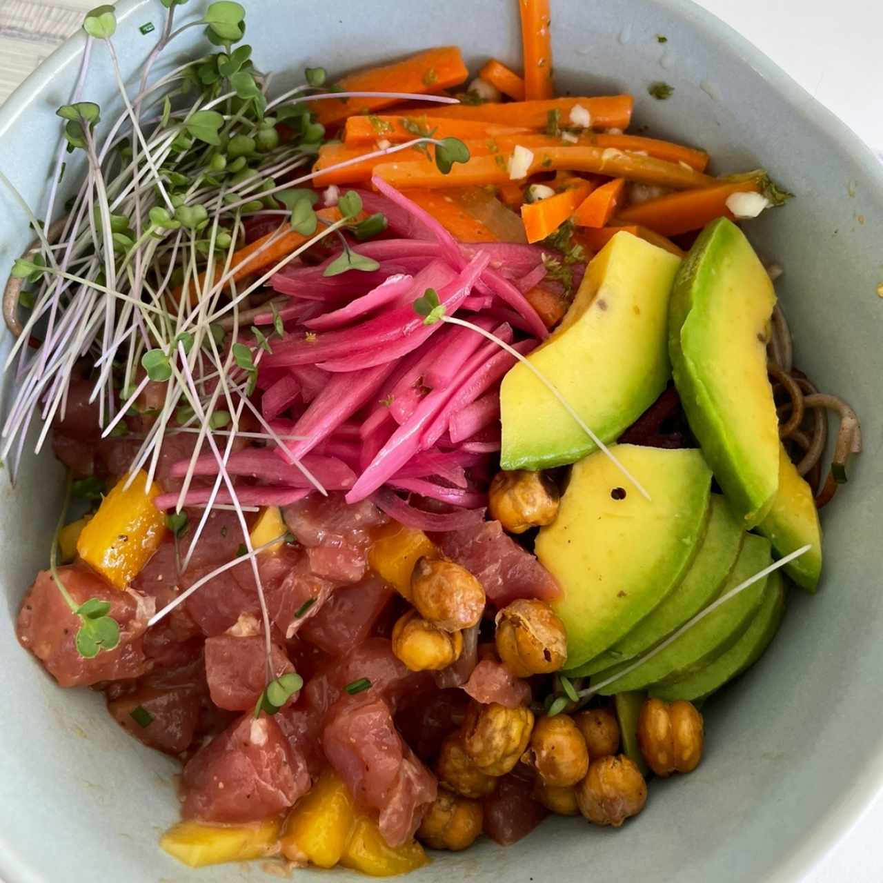 Poke bowl de atun