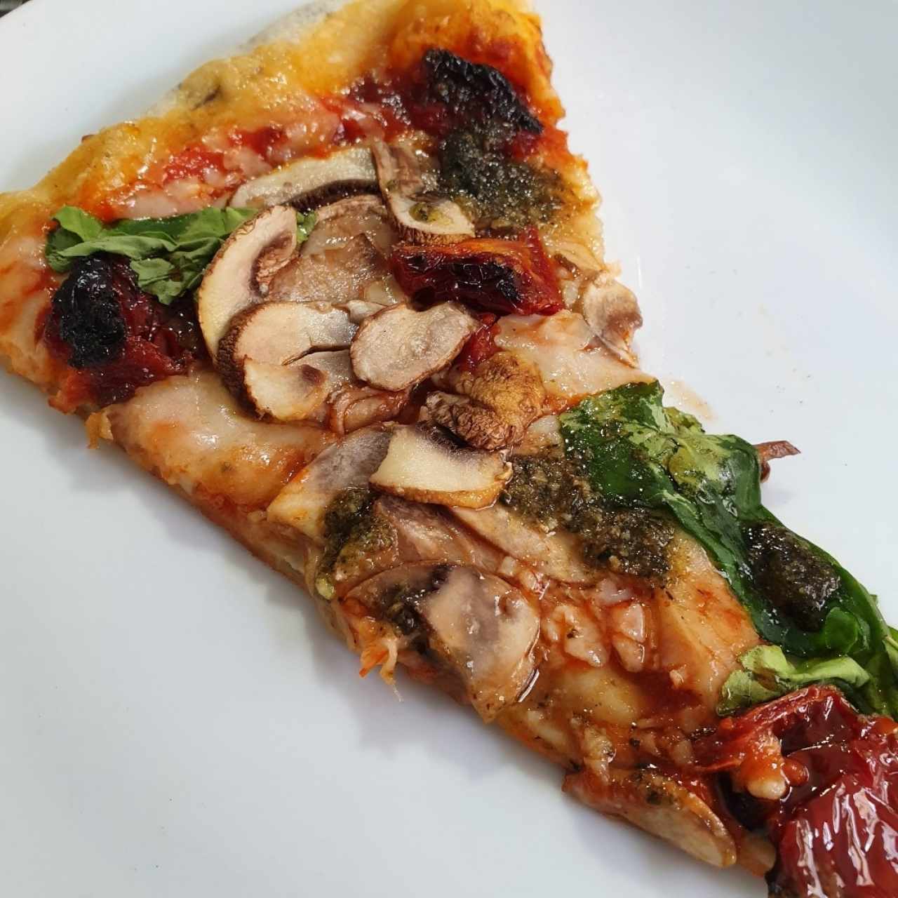 Speciality Pizzas - Il Pesto