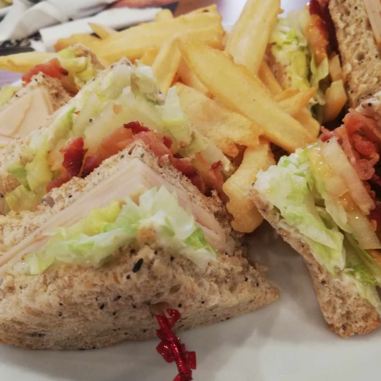 SÁNDWICHES - Club Sandwich