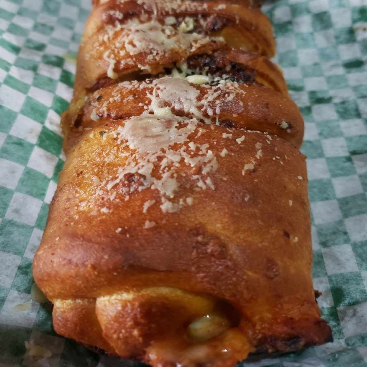 Calzone Canadian