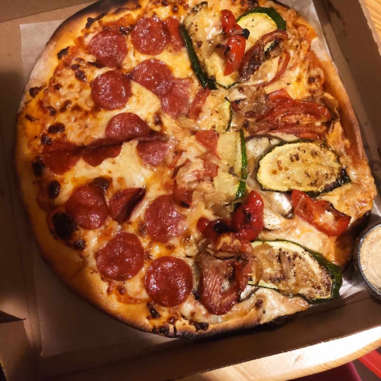 Pizza - Vegetariana/ Pepperoni