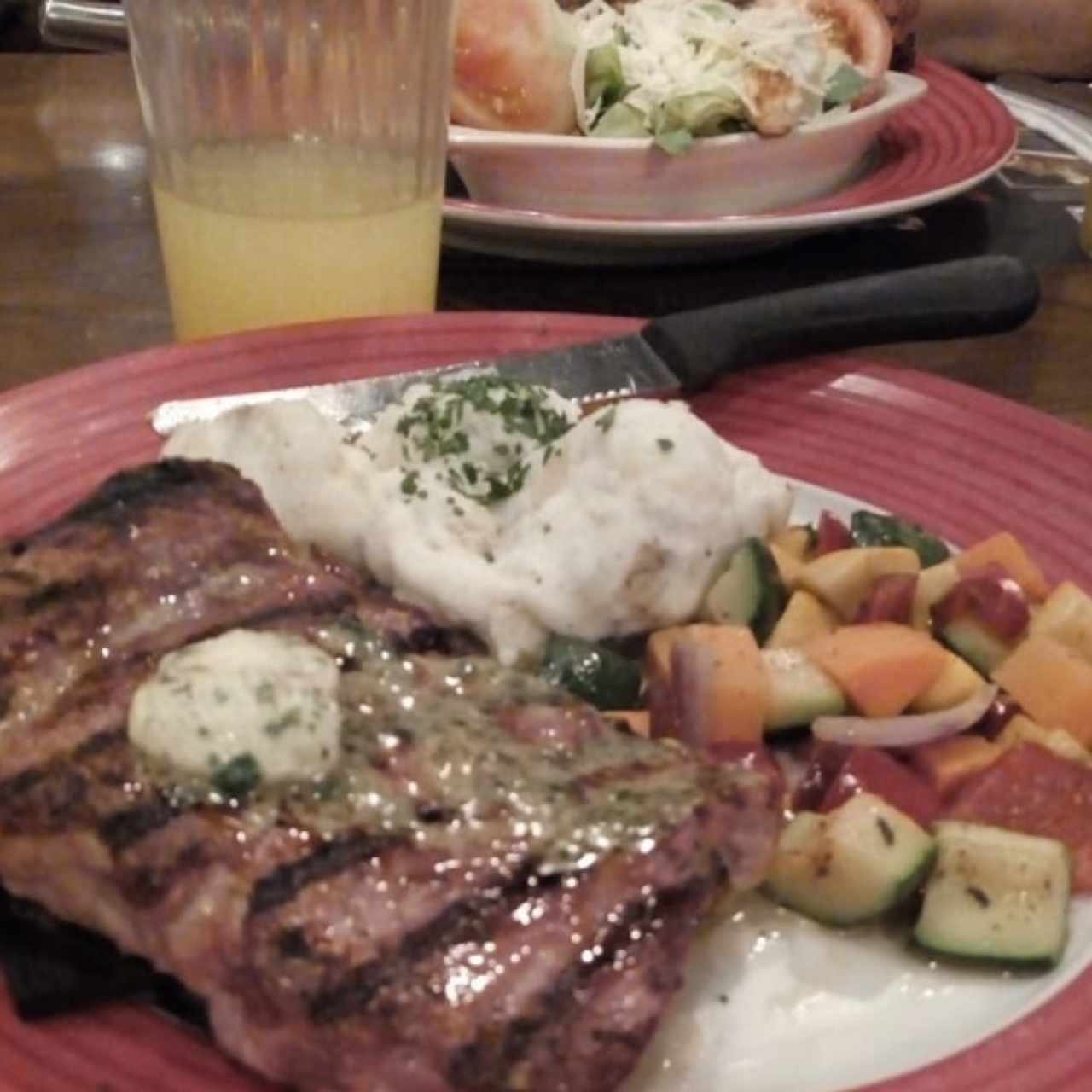 Tennessee Grill - Tennessee Steak