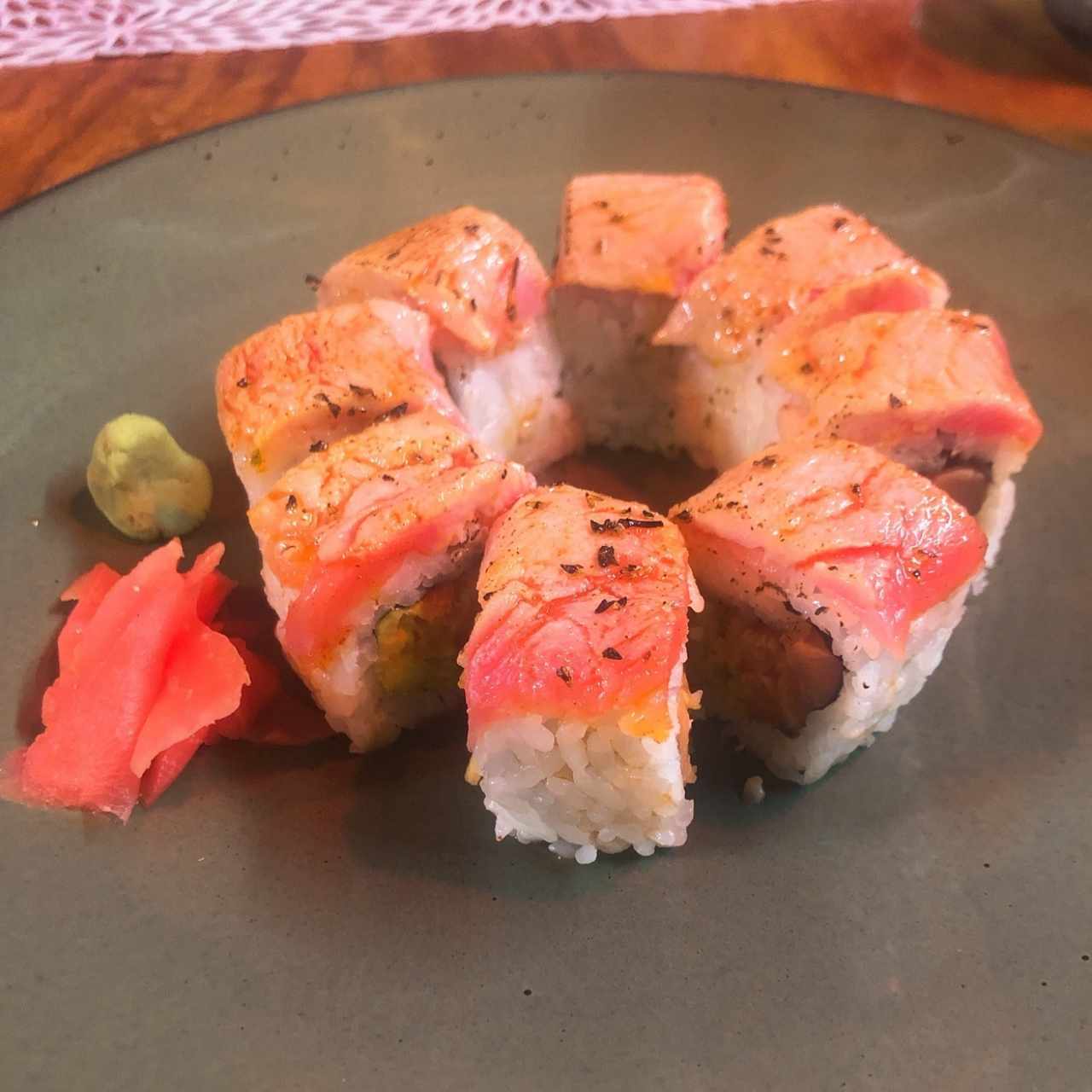 sushi de salmón