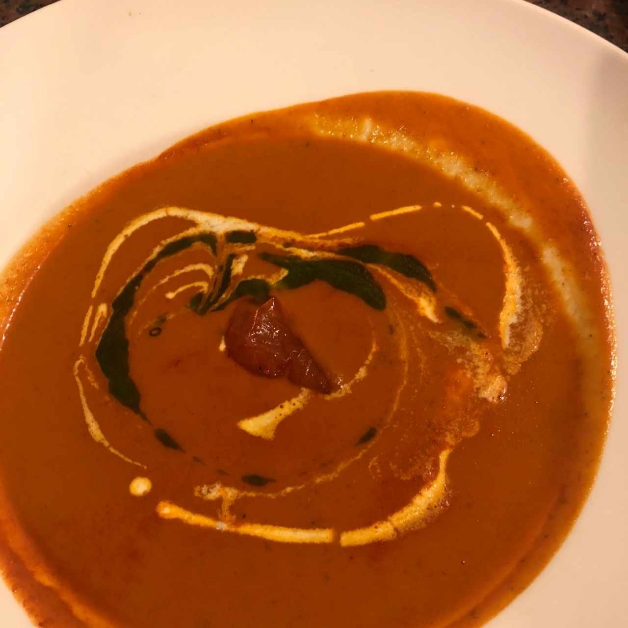 Sopa de tomate rostizado