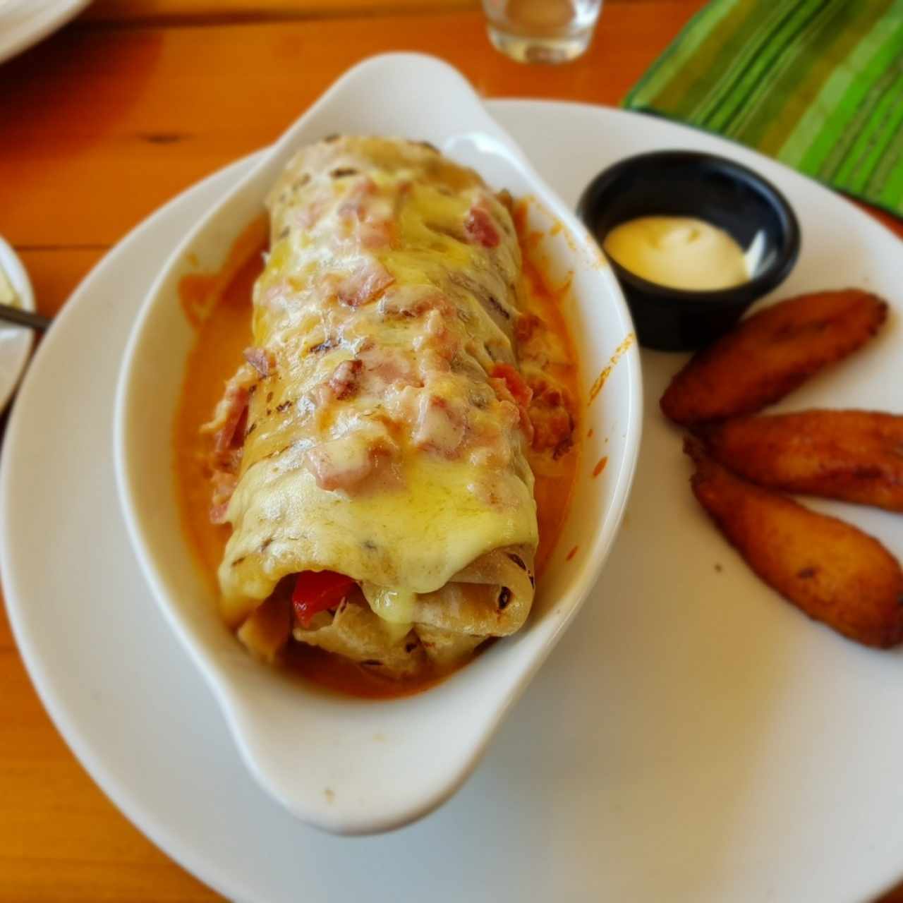 DESAYUNO - Súper Burrito Gratinado