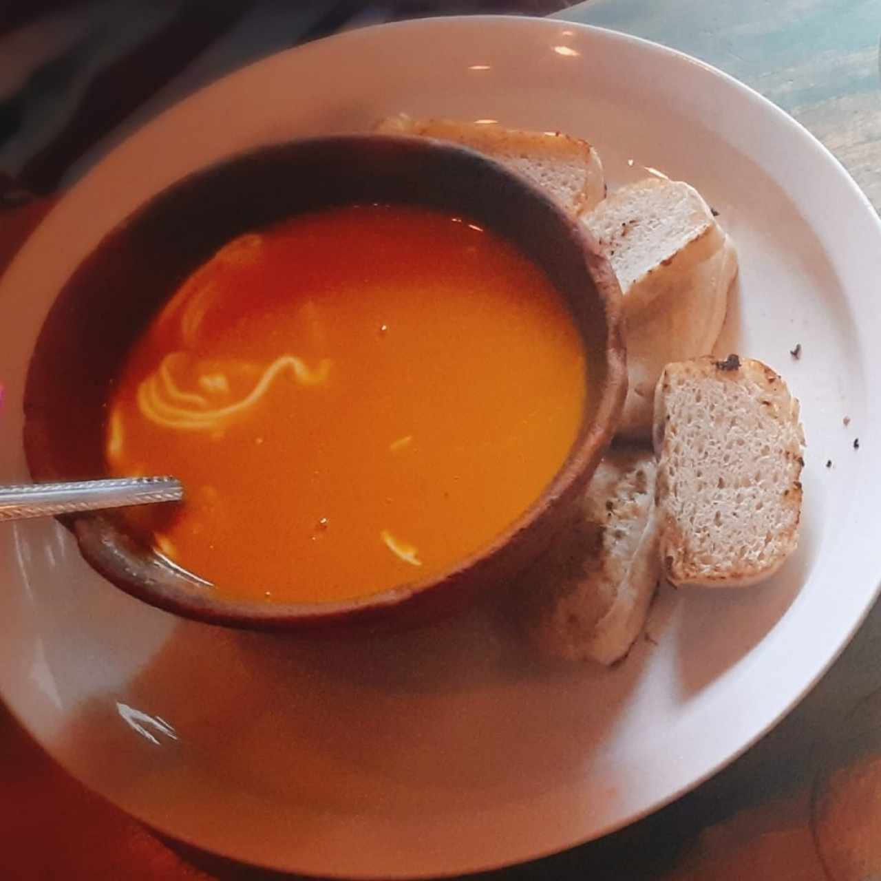 sopa de zanahoria con queso