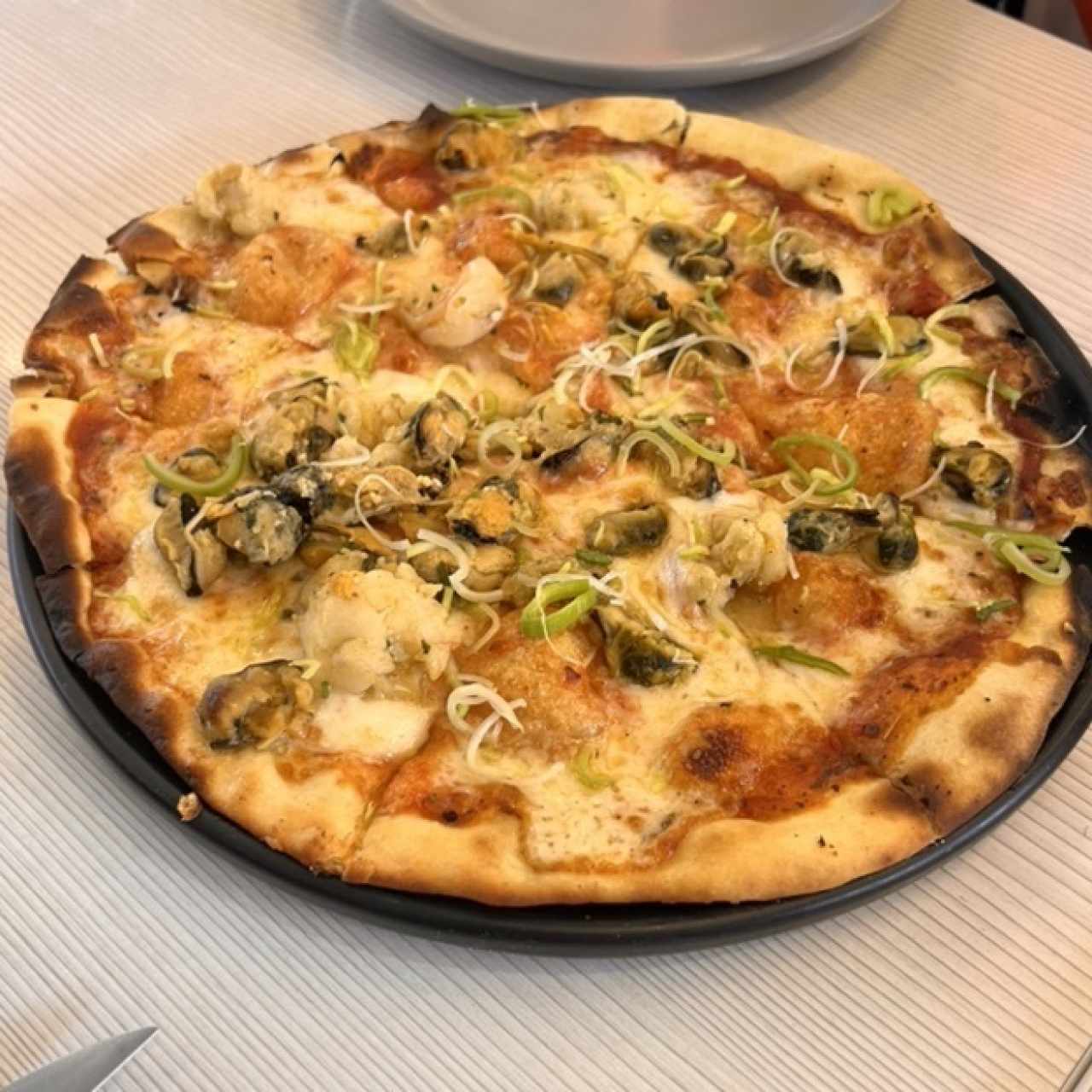 Pizza mediterraneo