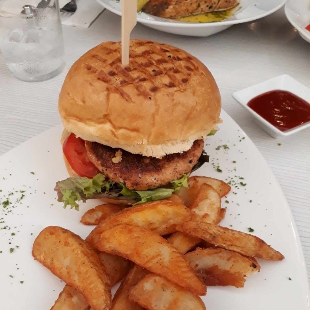 hamburguesa de salmón 