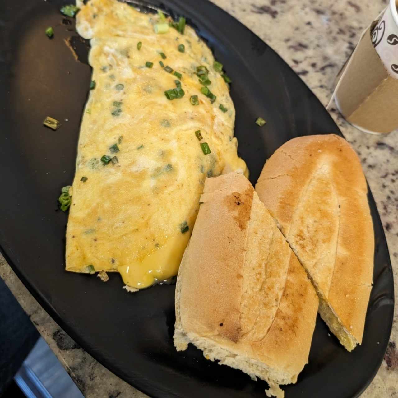 Omelette 3 quesos 