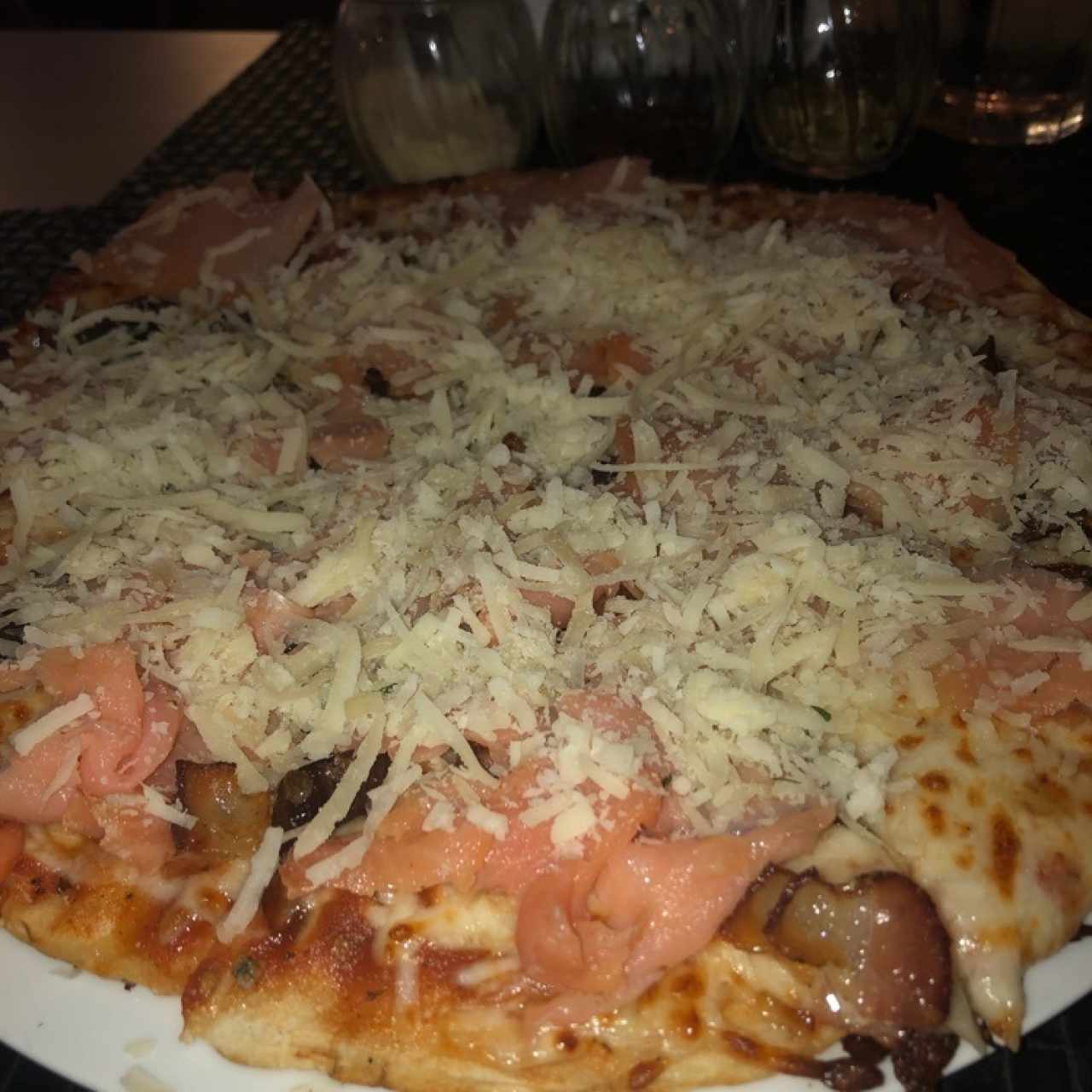 Pizza fusión - Sweet & crunch con extra de salmon