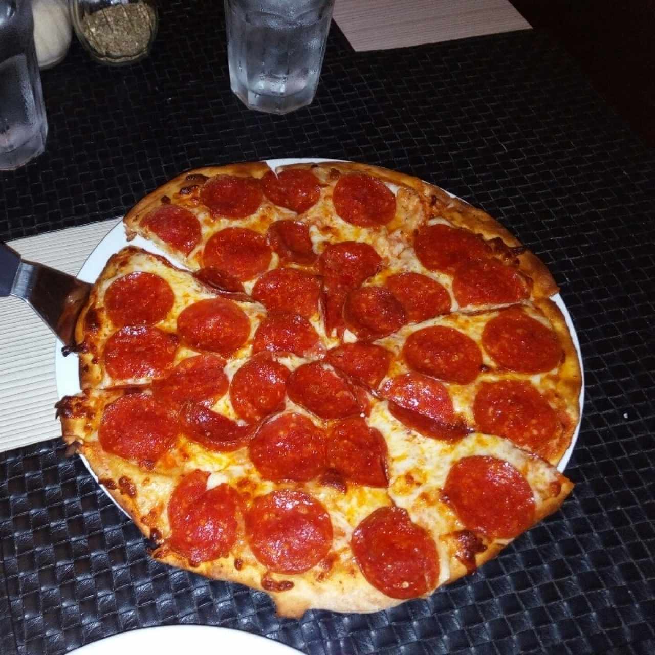 Pizza lost Peperoni 