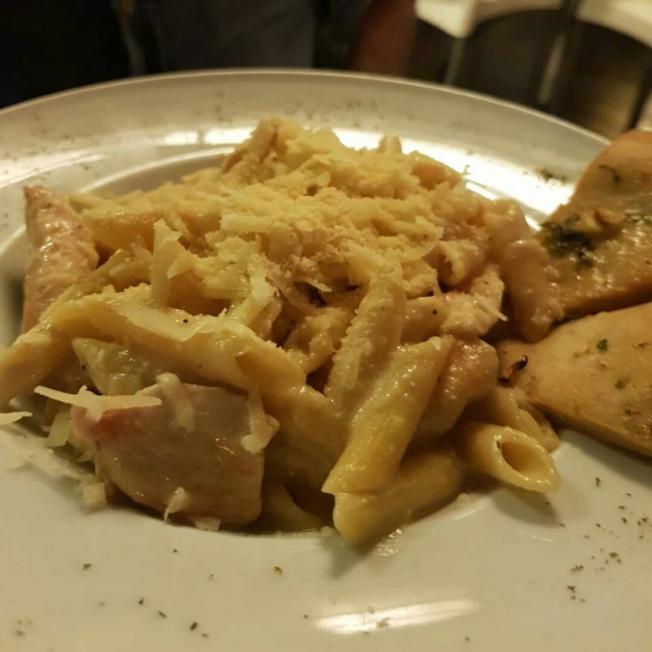 Pastas - Pollo Bechamel