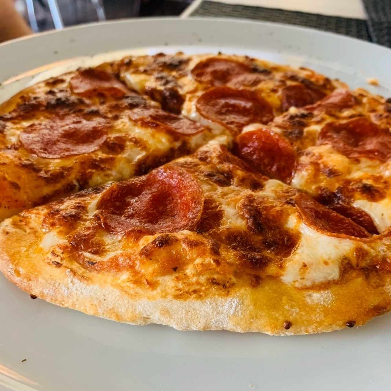 Pizza tradicional - Lost pepperoni