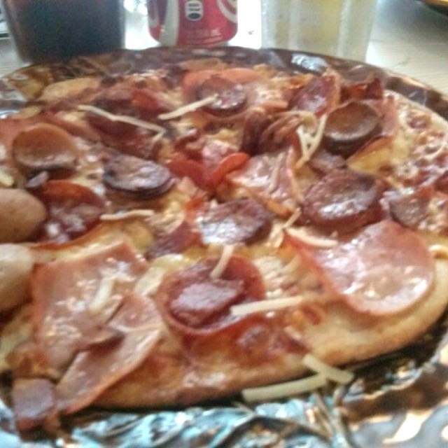 Chicho's pizza