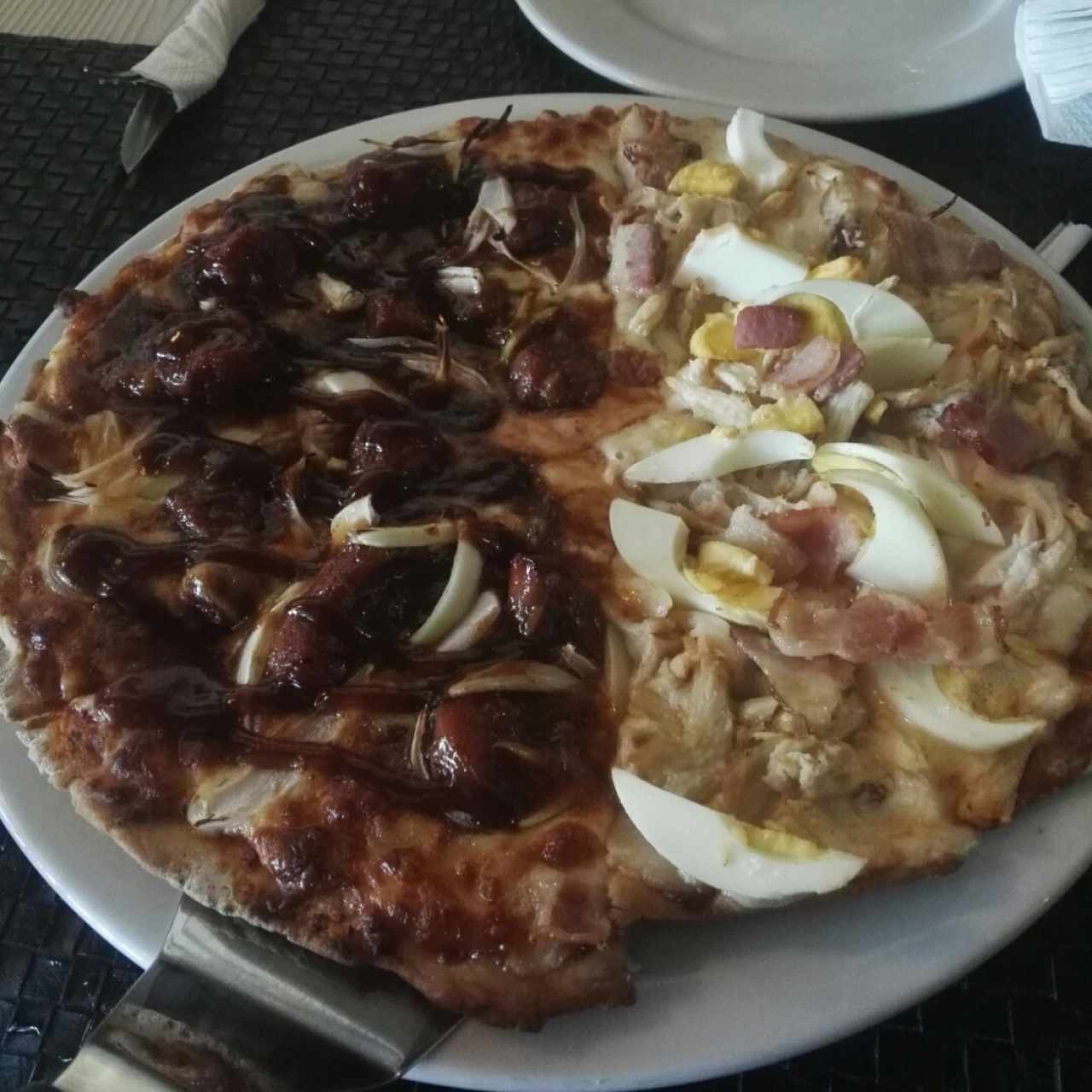 Pizza fusión - Mima y Bbq 