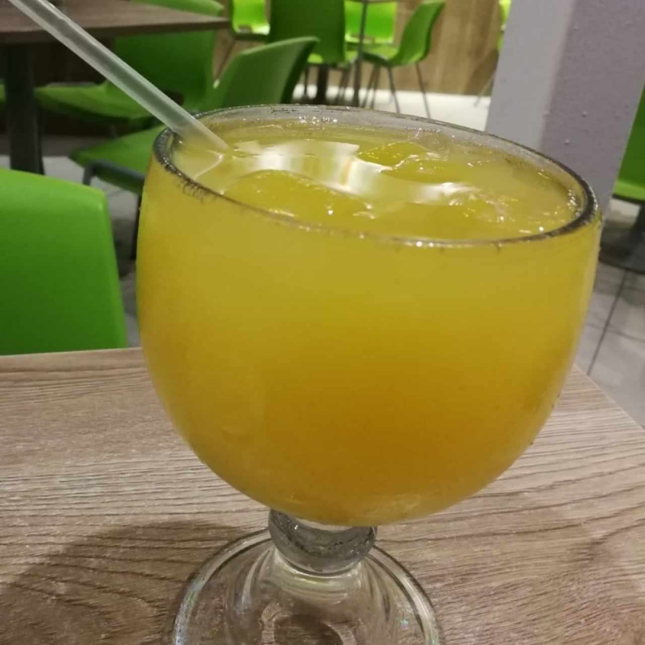 jugo de piña