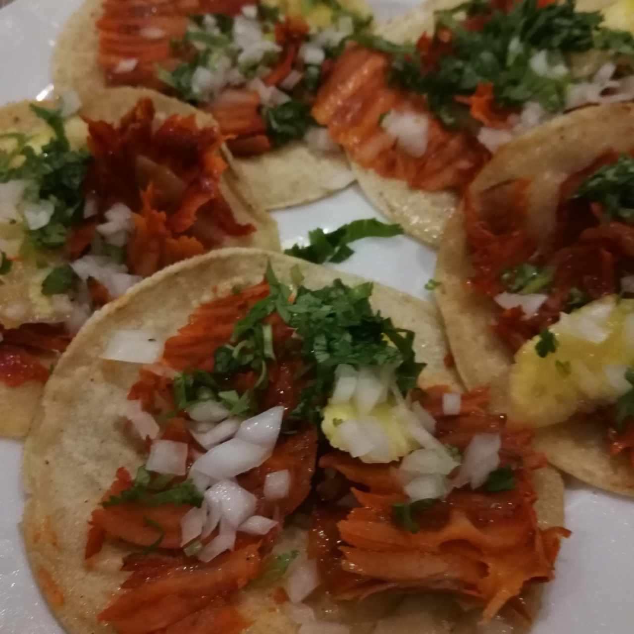 tacos al pastor