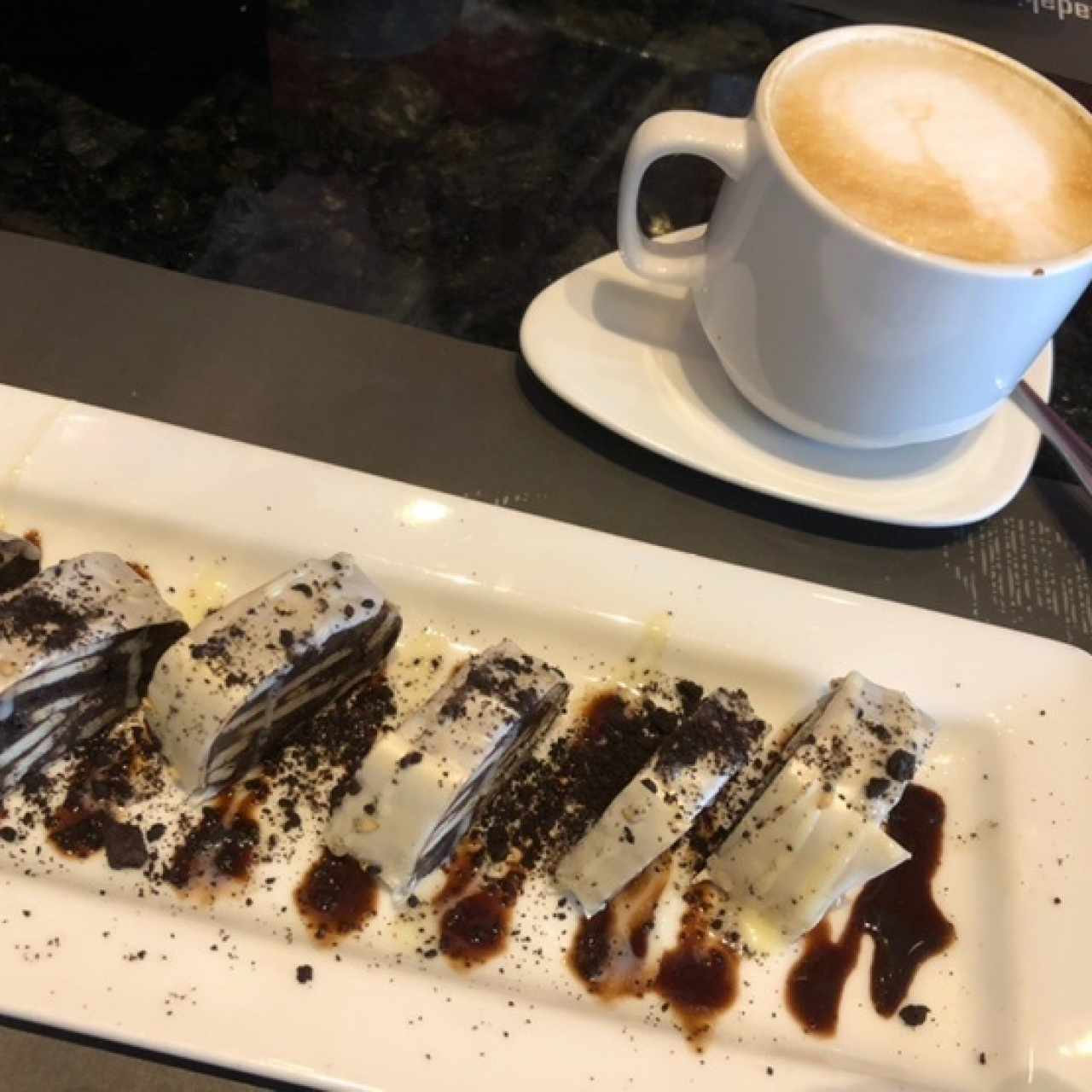 cookies and cream rollo y capuchino